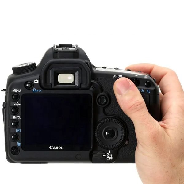 Original Second-hand Used Brand 5D3 Single-body HD Camcorder Digital Full-frame SLR Camera with Battery, Charger and Shoulder St